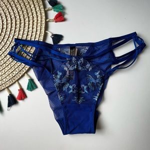 Victoria's Secret Very Sexy Butterfly Embroidery Strappy Bikini Panty M Blue NEW